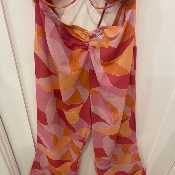 Lovers and Friends Feelin Groovy Jumpsuit in Fuchsia Geo.Size M - Picture 9 of 16